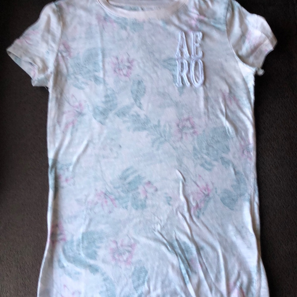 Women’s small t-shirt